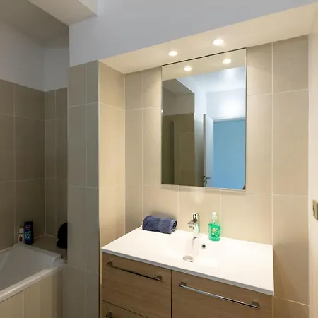 Modern - Pont Mirabeau Apartamento