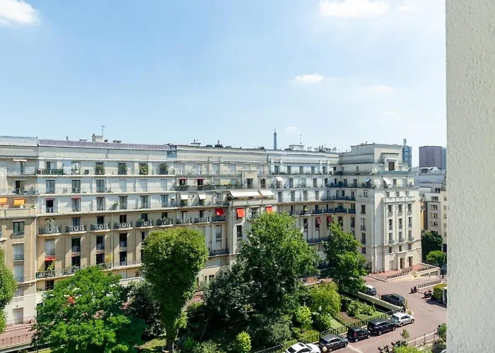Modern - Pont Mirabeau Апартаменты Париж