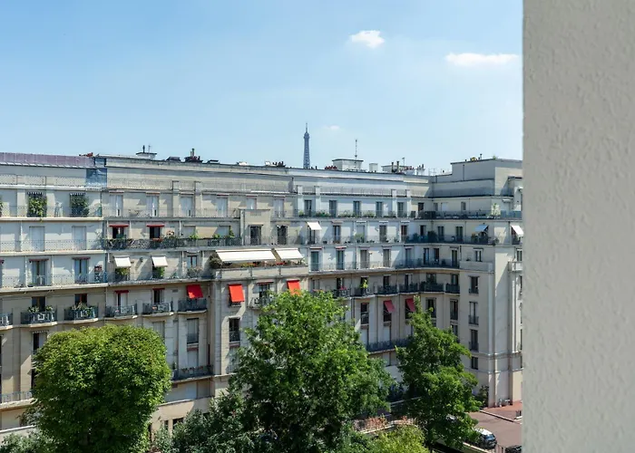 Modern - Pont Mirabeau Апартаменты Париж